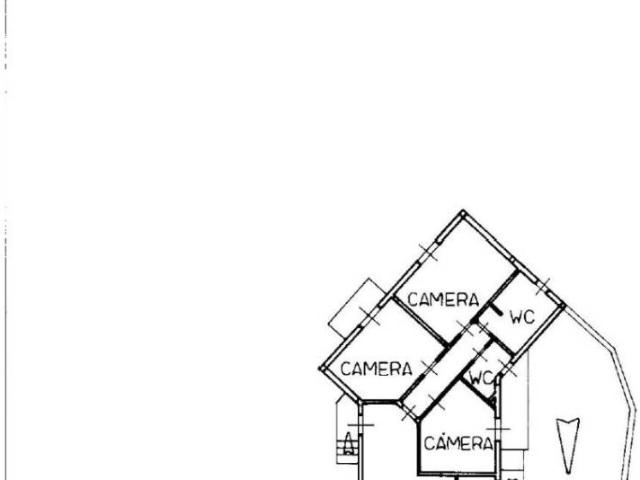 Villa in vendita a Pero MI