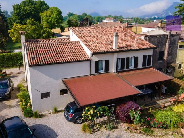 Villa in vendita a Pernumia