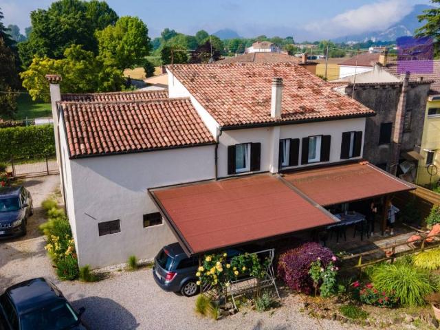 Villa in vendita a Pernumia PD