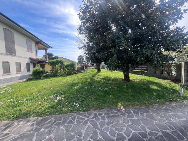 Villa in vendita a Persico Dosimo CR