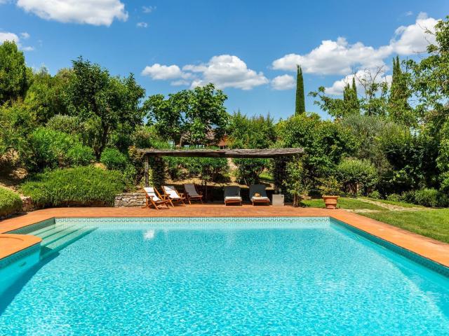 Villa in vendita a Perugia 590m² Perugia