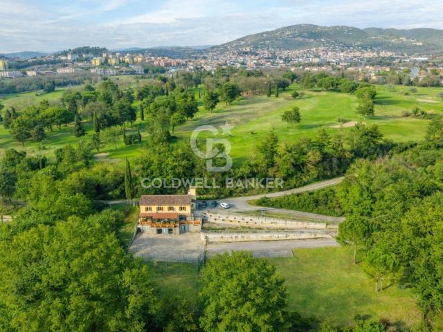 Villa in vendita a Perugia, San Sisto 600m² Perugia