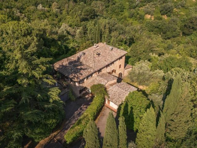 Villa in vendita a Perugia, Centro storico 750m² Perugia