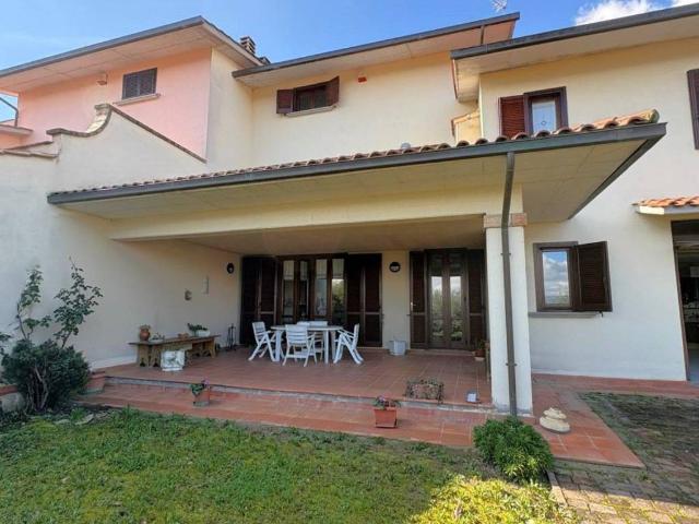 Villa in vendita a Perugia PG