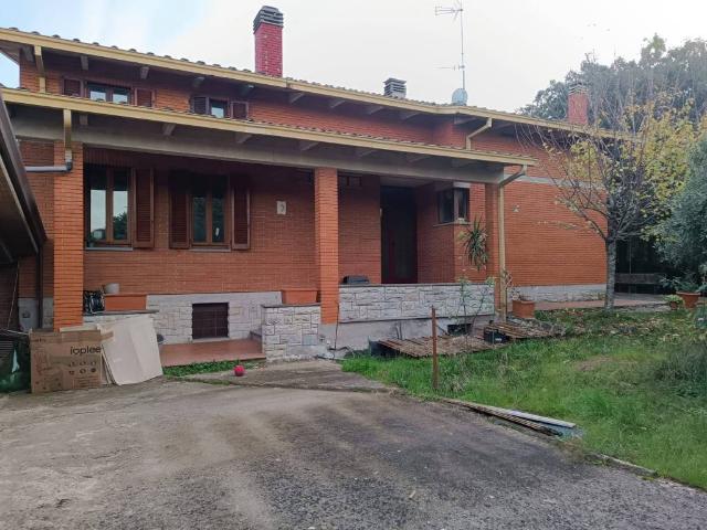 Villa in vendita a Perugia PG