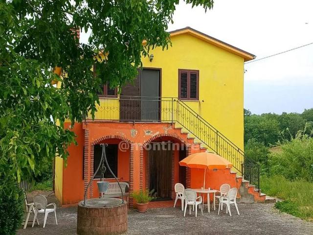 Villa in vendita a Pesco Sannita BN