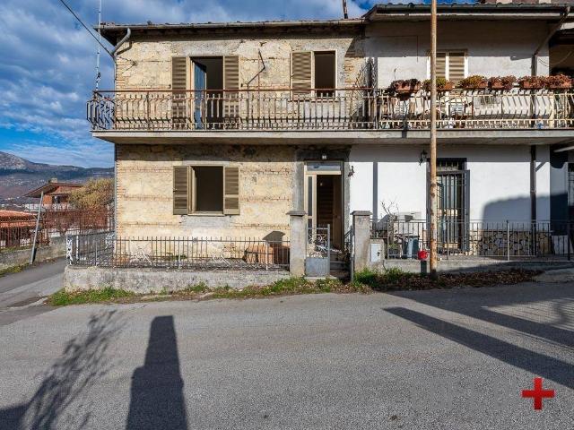 Villa in vendita a Pescorocchiano RI