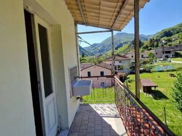 Villa in vendita a Pescaglia LU