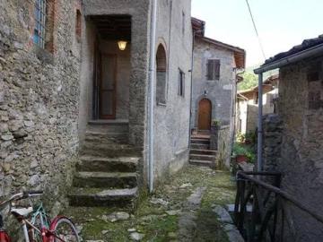 Villa in vendita a Pescaglia LU