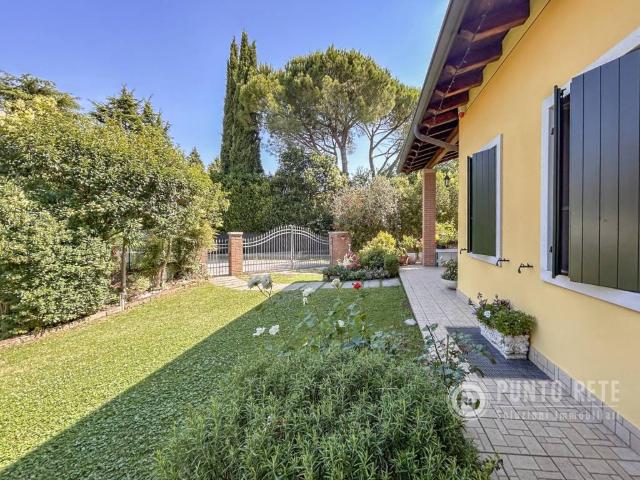 Villa in vendita a Pescantina VR