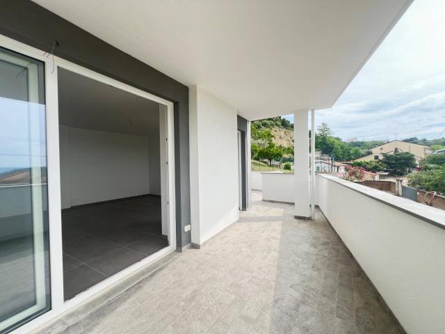 Villa in vendita a Pescara, Zona Colli