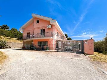 Casa indipendente in vendita a Pescara PE