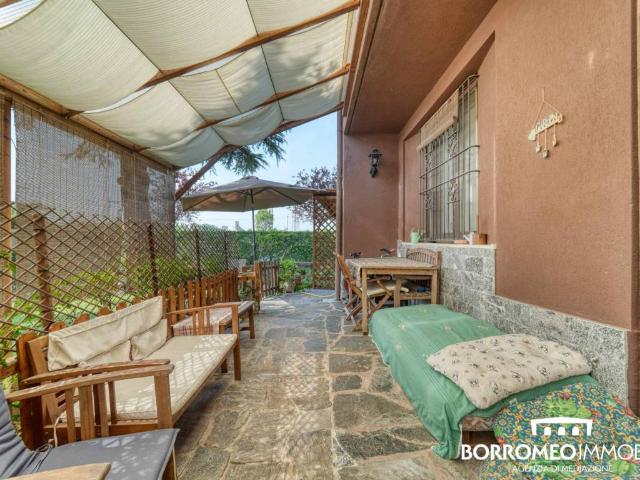 Villa in vendita a Peschiera Borromeo MI