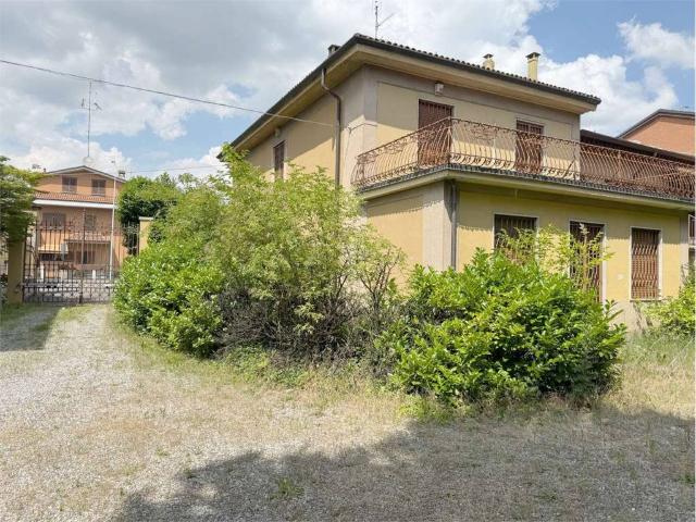 Villa in vendita a Peschiera Borromeo MI