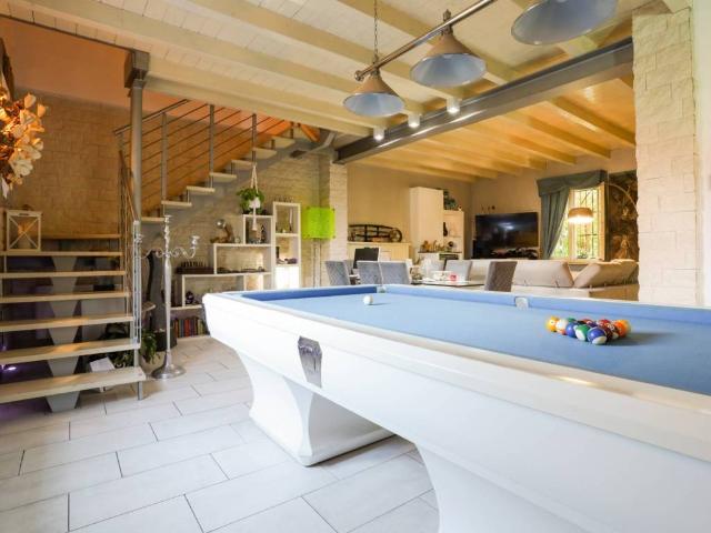 Villa in vendita a Peschiera del Garda VR