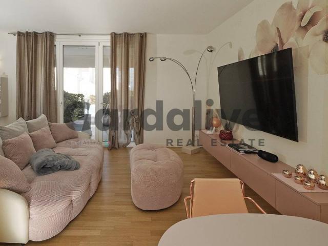 Villa in vendita a Peschiera del Garda VR