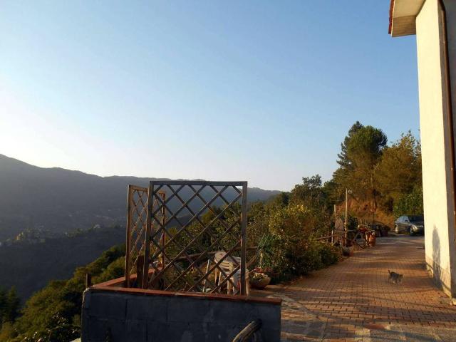Villa in vendita a Pescia PT