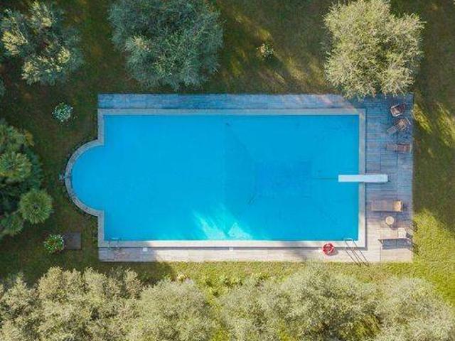 Villa in vendita a Pescia PT