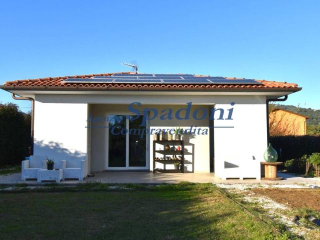 Villa in vendita a Pescia PT