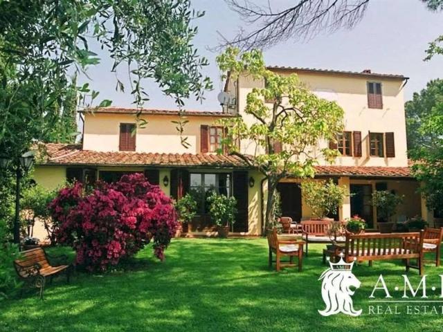 Villa in vendita a Pescia PT