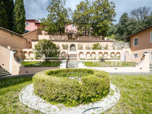Villa in vendita a Pescia PT