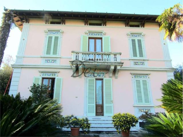 Villa in vendita a Pescia PT