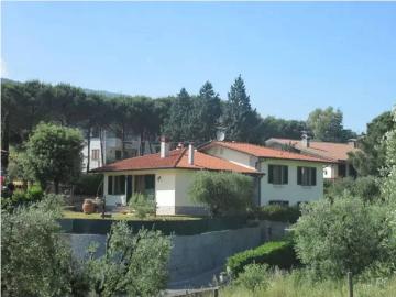 Villa in vendita a Pescia PT