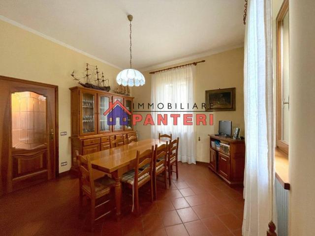 Villa in vendita a Pescia PT