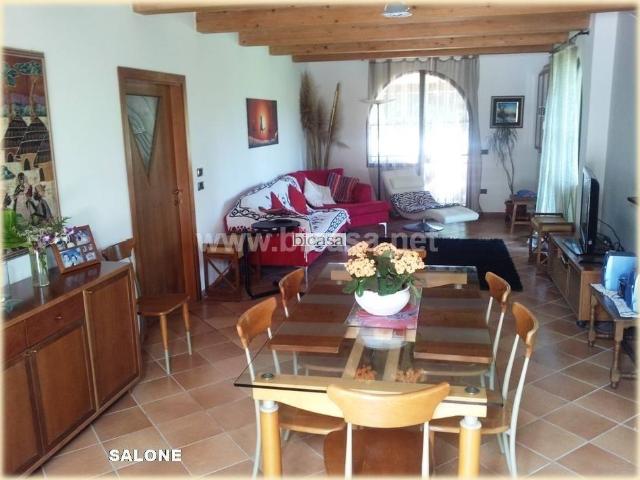 Villa in vendita a Pesaro PU