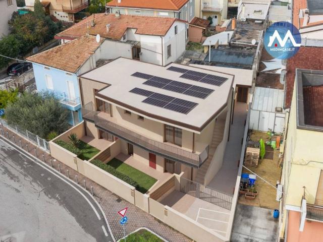 Villa in vendita a Pesaro PU