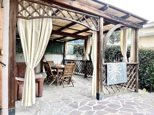 Villa in vendita a Pesaro PU