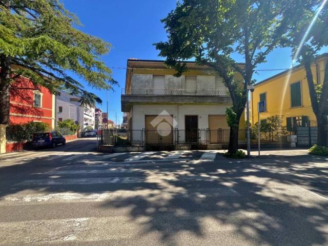 Villa in vendita a Pesaro PU