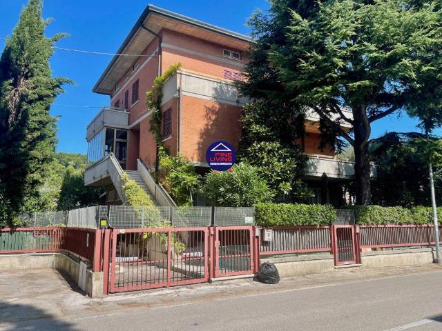Villa in vendita a Pesaro PU