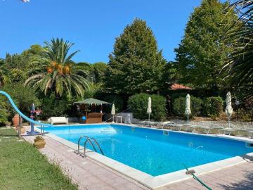 Villa in vendita a Pesaro PU