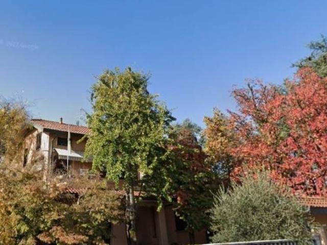 Villa in vendita a Pessano con Bornago MI