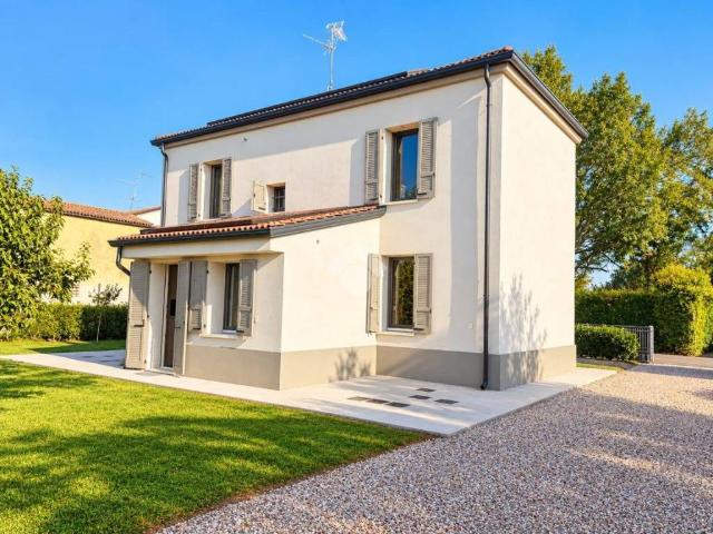 Villa in vendita a Piubega MN