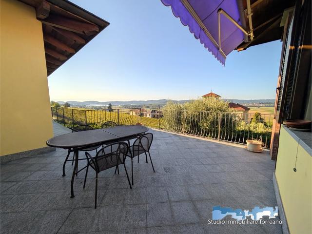 Villa in vendita a Piverone
