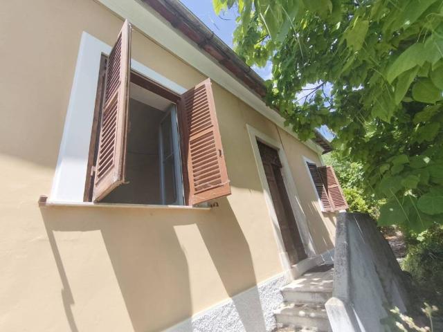 Villa in vendita a Pizzoli AQ