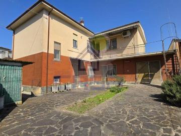Villa in vendita a Pizzighettone CR