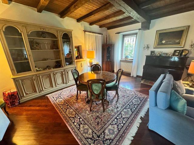 Villa in vendita a Piacenza
