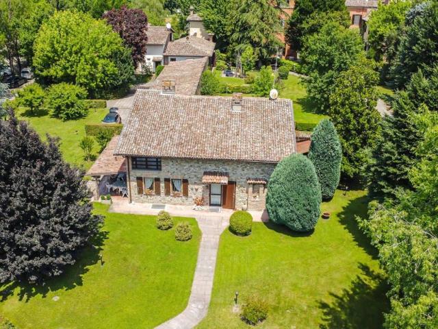 Villa in vendita a Piacenza PC