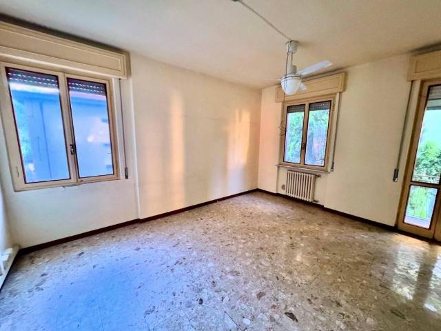 Villa in vendita a Piacenza PC