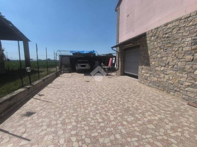 Villa in vendita a Piacenza PC