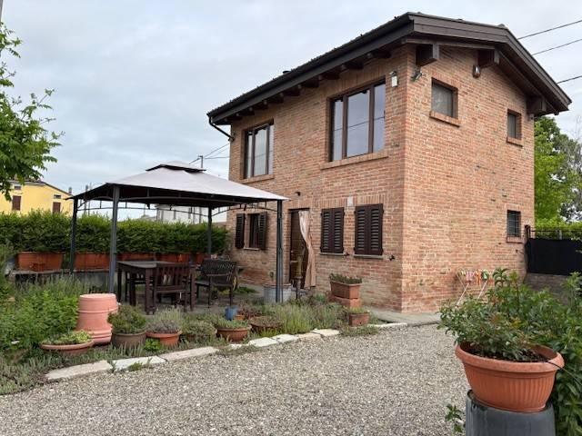 Villa in vendita a Piacenza PC