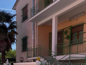 Villa in vendita a Piacenza PC