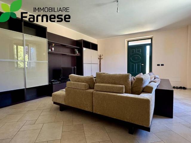 Villa in vendita a Piacenza PC