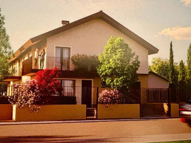 Villa in vendita a Piacenza PC