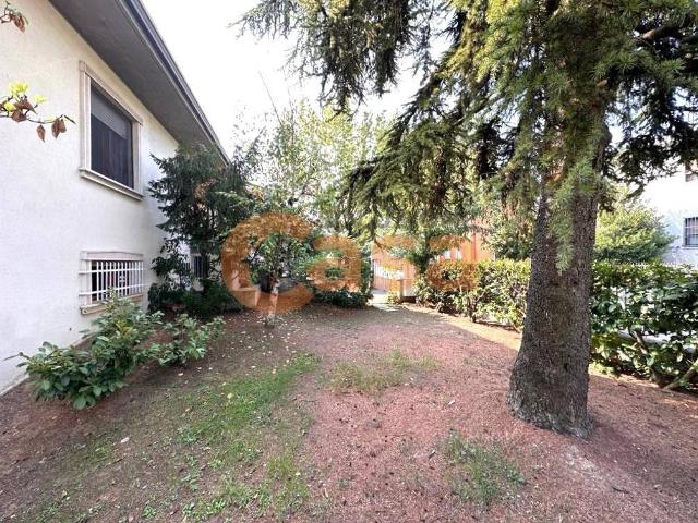 Villa in vendita a Piacenza PC