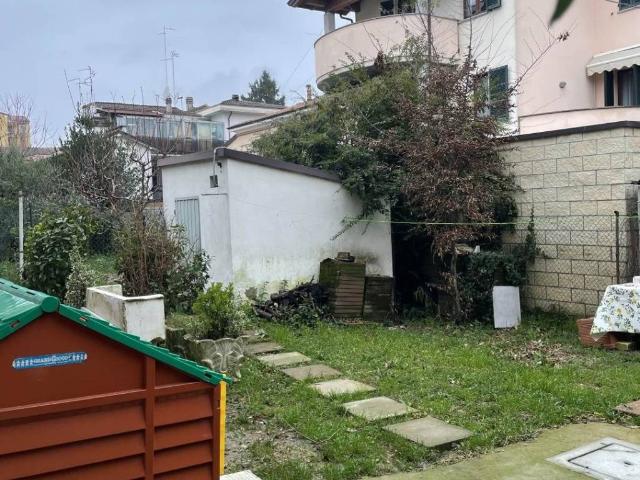 Villa in vendita a Piacenza PC
