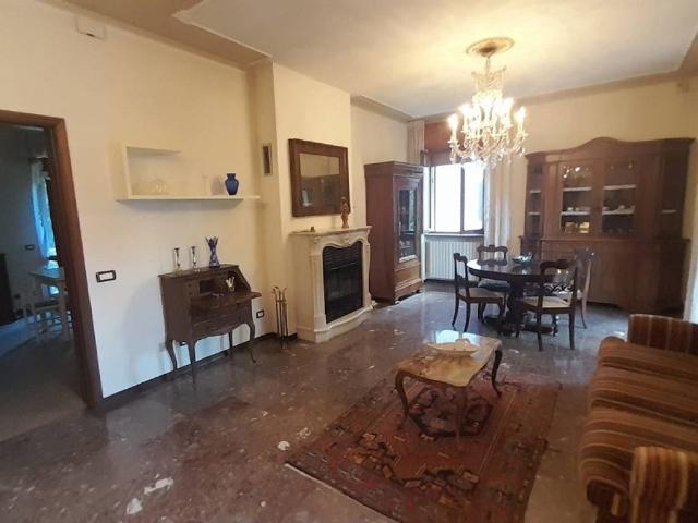 Villa in vendita a Piacenza PC